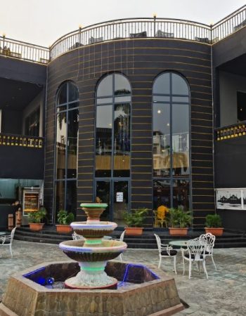 Bosphorus Restaurant & Cafe
